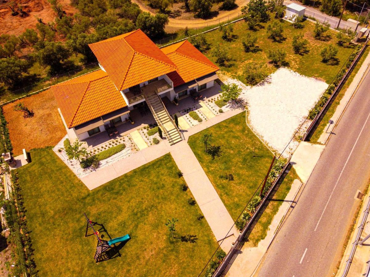 Varkes Suites 1 Неа Потидея Екстериор снимка